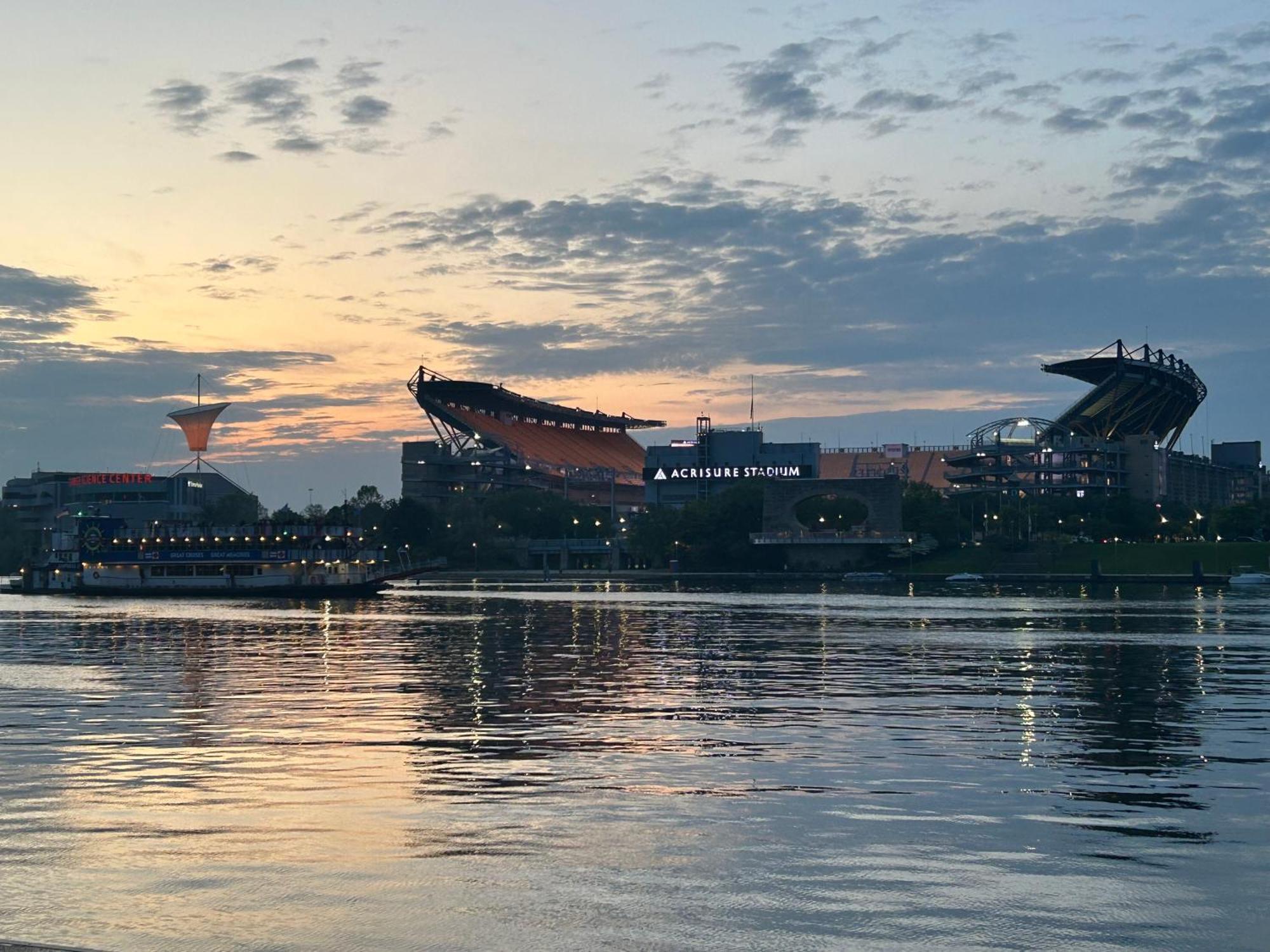 Sprawling Stadium Views Wonderful Location 24-7 Parking Gym Lounge Pittsburgh Buitenkant foto